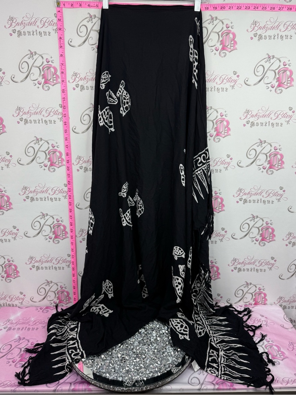 Scarf or wrap dress skirt turtles Black Printed Beach Wrap Sarong - Women Swim